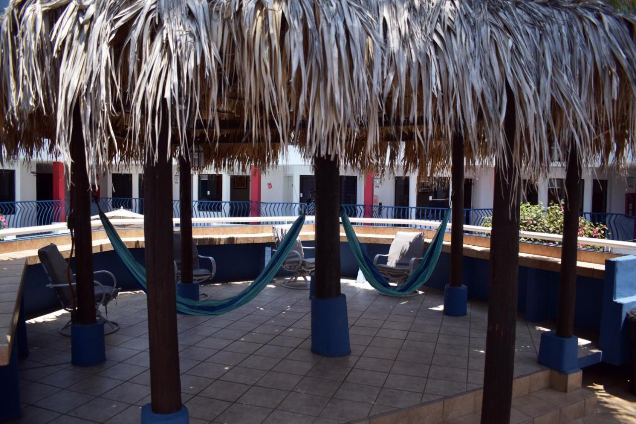 Hotel Mediterraneo Rosarito Buitenkant foto