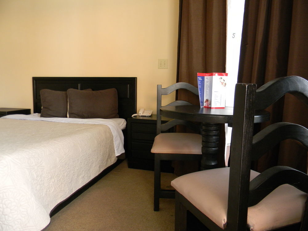 Hotel Mediterraneo Rosarito Buitenkant foto